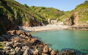 Point of interest - The Pandora Hotel (St. Peter Port)