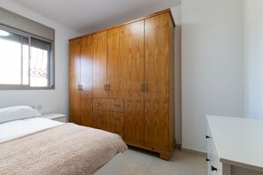 Luksusleilighet | 3 soverom og wi-fi (inkludert)