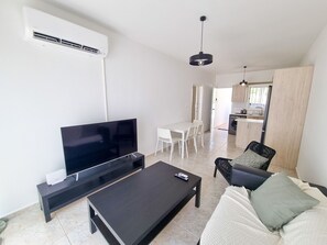 Living area - Beach Vibes Apartment (Pyla)