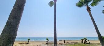 Beach Vibes Apartment