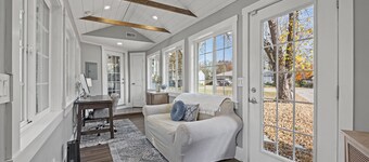 Mission Outlook - Gorgeous Home + Pet Friendly