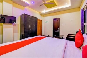 Deluxe Double Room, Multiple Beds, City View | View from room