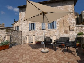 Terassi/patio