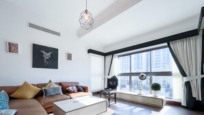 Unclassified image, 2 of 45, button - Luxury 2bedroom in Palm Jumeirah (Dubai)