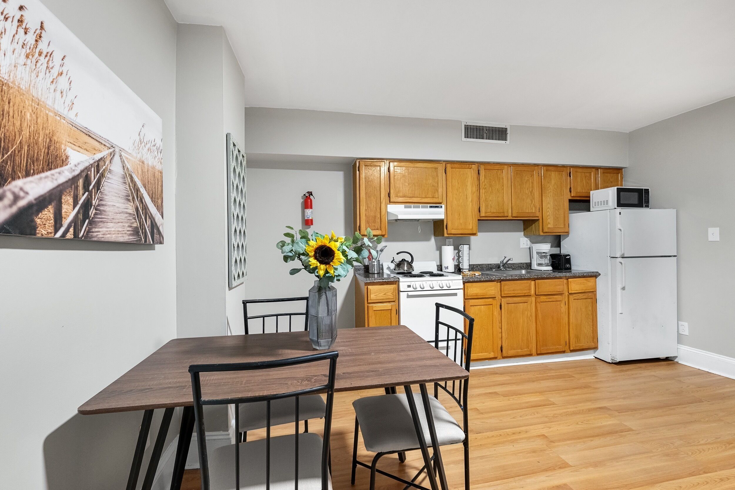 3 Bdrm at Upenn\/Drexel Univ Studio, Philadelphia, PA Vacation Rental