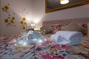 3 bedrooms, iron/ironing board, WiFi, bed sheets - Grande e romantico appartamento a Verona vicino Ospedale B.Trento (Verona)