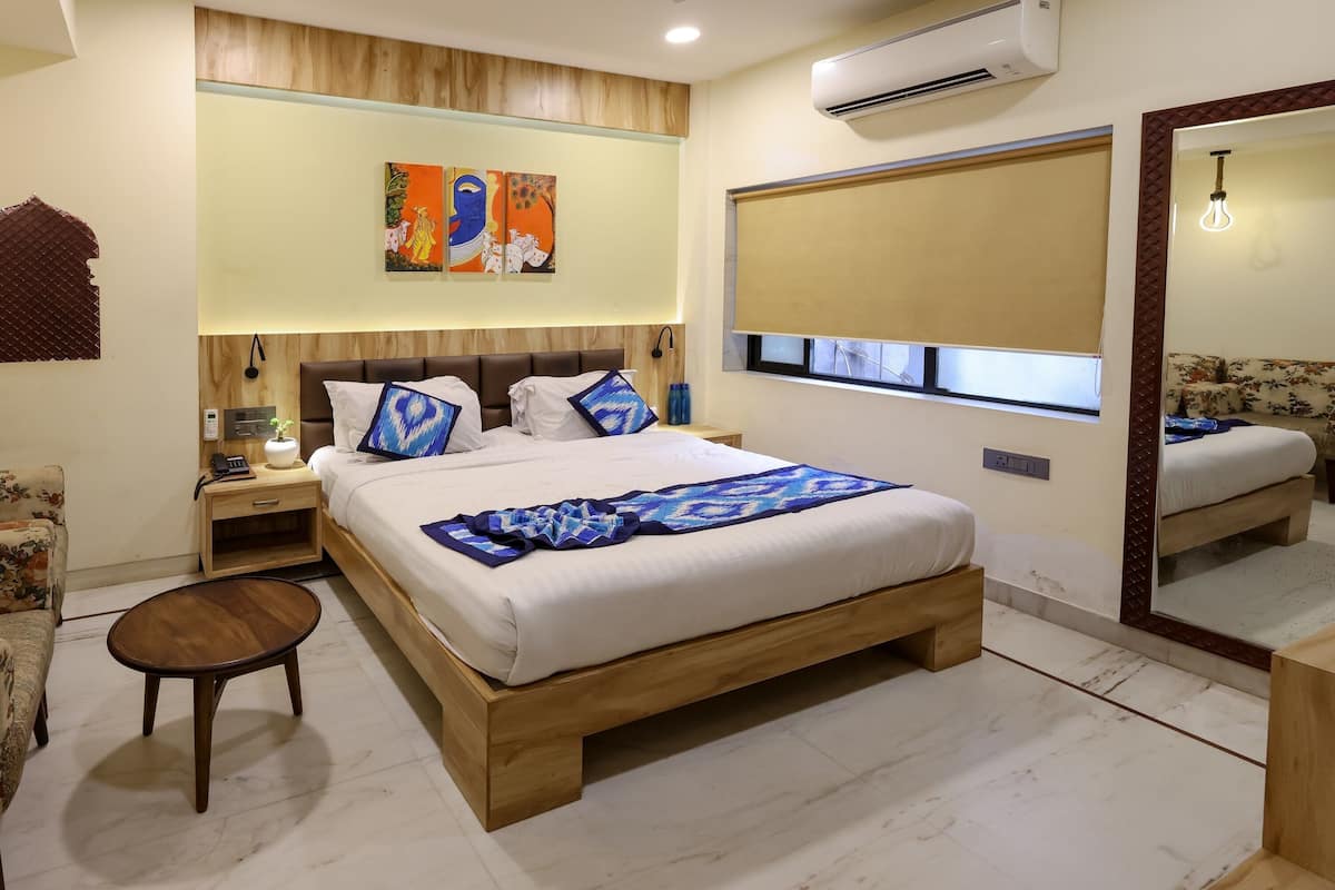 Royal Room | 1 bedroom, free WiFi, bed sheets
