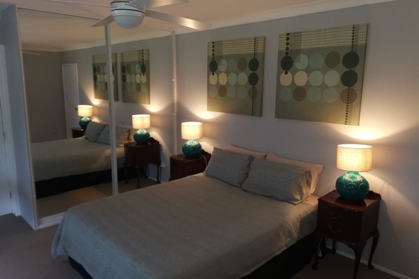 3 sovrum, skrivbord, strykjärn/strykbräda och gratis wi-fi