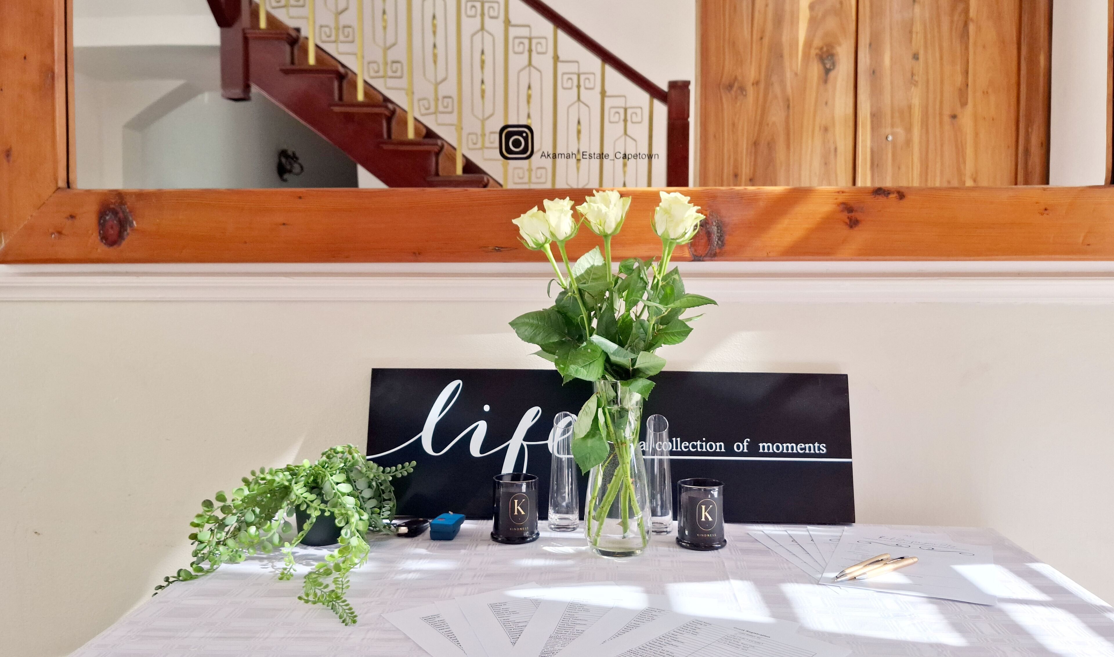 ฝ่ายต้อนรับ