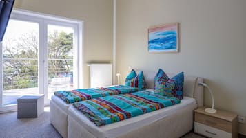 2 bedrooms, individually decorated, individually furnished, free WiFi