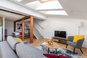 1 chambre, bureau, fer et planche à repasser, Wi-Fi