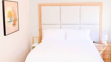 3 Schlafzimmer, Zimmersafe, Bügeleisen/Bügelbrett, WLAN