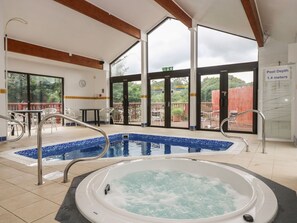 Indoor pool - Manuka (Falmouth)