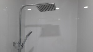 Enkeltrom – standard, 1 enkeltseng | Bad
