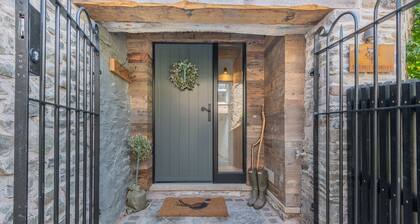 The Hut Retreat Kirkby Lonsdale