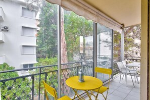 Outdoor dining - Ravissant T2 à Quelques Minutes de la Croisette (Cannes)