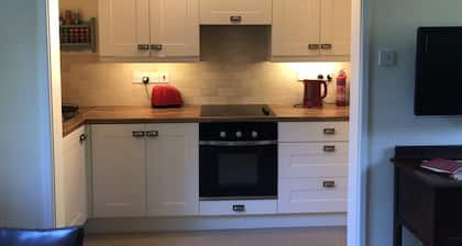 All yours Bright & airy cosy 1 bedroom apartment situated in its own woodland
