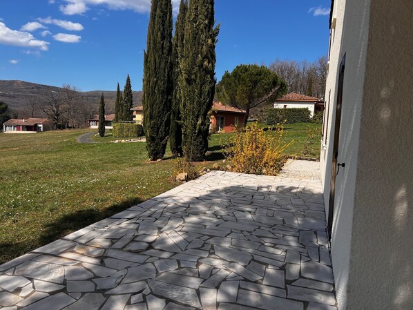 Property grounds - Maison 3 Chambres (Quillan)