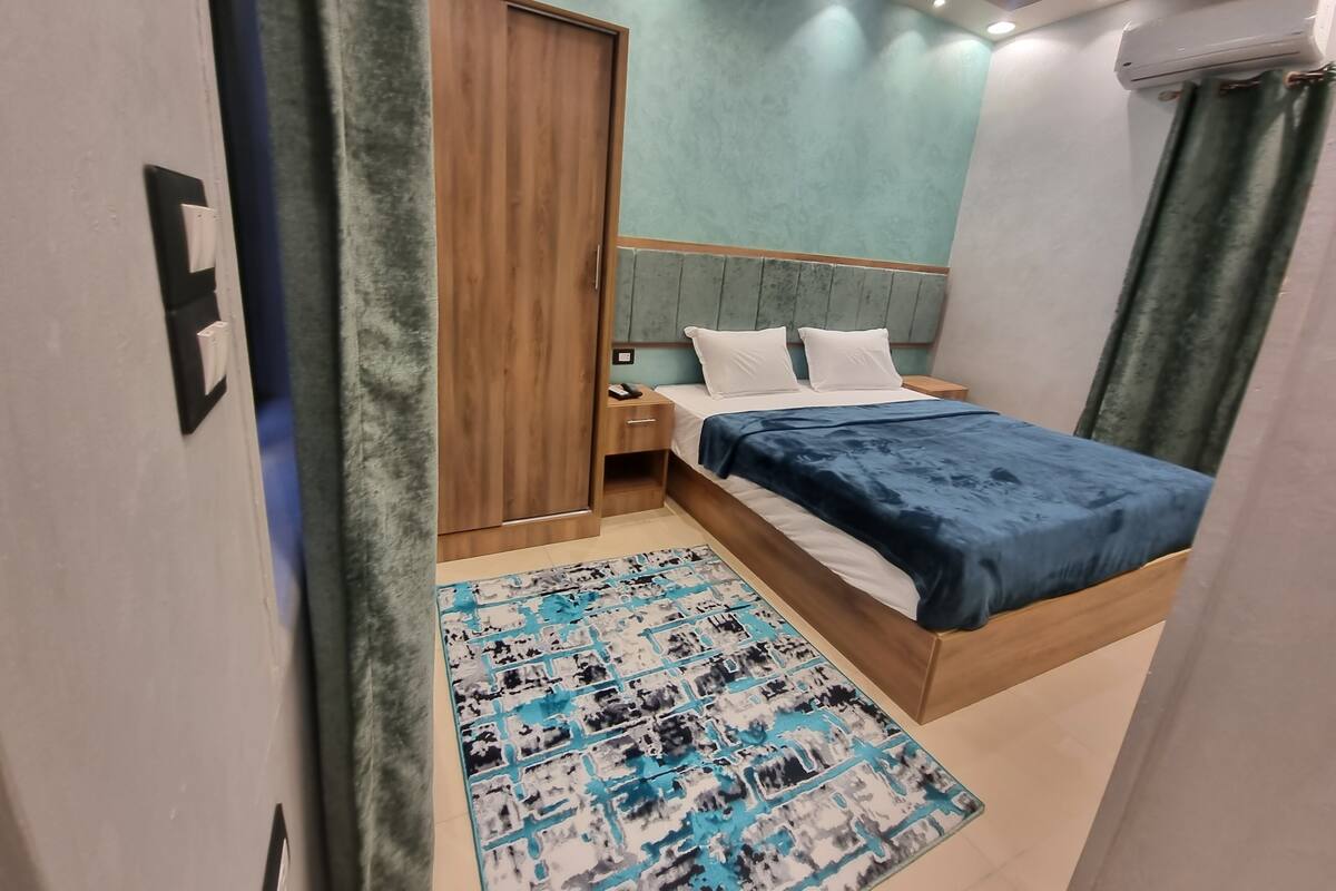 Double Room | Egyptian cotton sheets, premium bedding, pillowtop beds, in-room safe