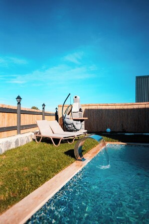 Deluxe Bungalow | Terrace/patio