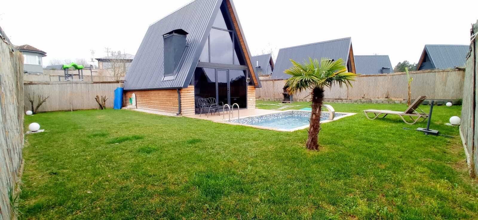 Minibar, desk, free WiFi, bed sheets