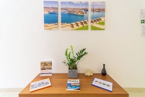 Interior - SwieqiStay room2 private bath - Paceville (Swieqi)