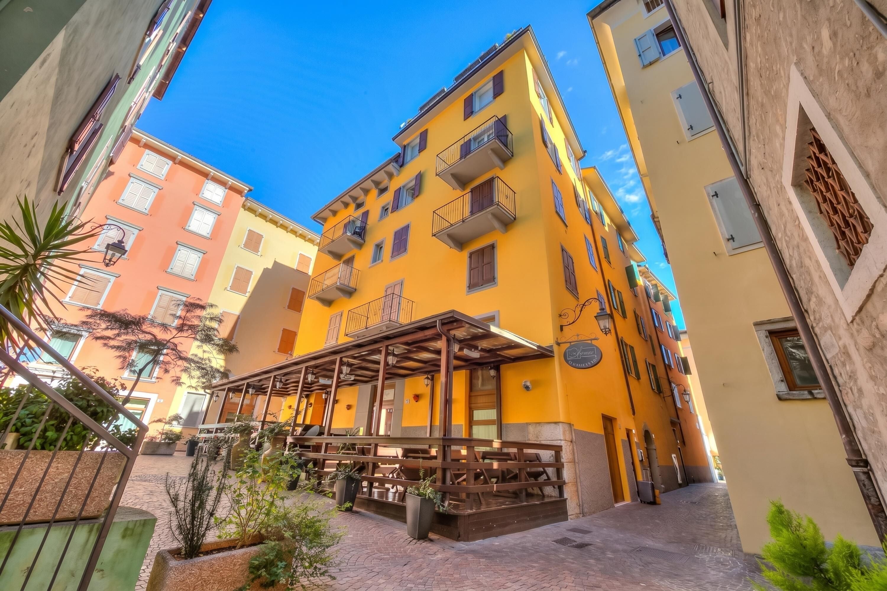 Perhehuoneisto, useita makuuhuoneita (Casa Alpino 5) | Majoituspaikan julkisivu