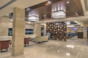 Lobby sitting area - Cygnett Style Ganga (Jaipur)