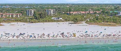 Condo, 2 Bedrooms | Beach | Beach nearby