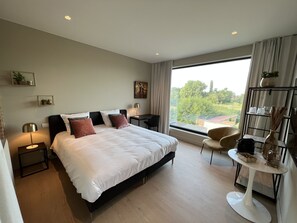 Superior Room | Down comforters, individually decorated, individually furnished - TUSS (Kortrijk)