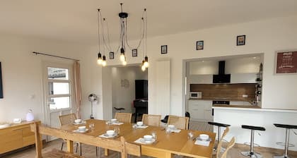 Villa O'dyss, à 10 Minutes de la Plage, Idéal Pour des Familles