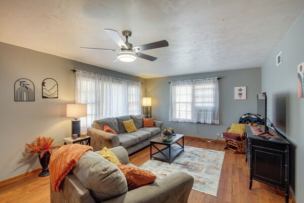 Missouri Escape W/ Furnished Patio, Near Downtown! - Missouri