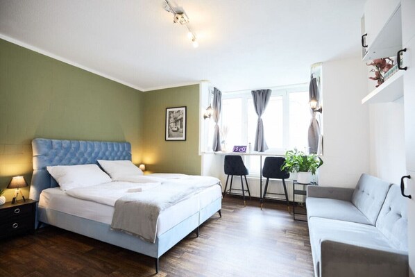 1 bedroom, iron/ironing board, free WiFi, bed sheets