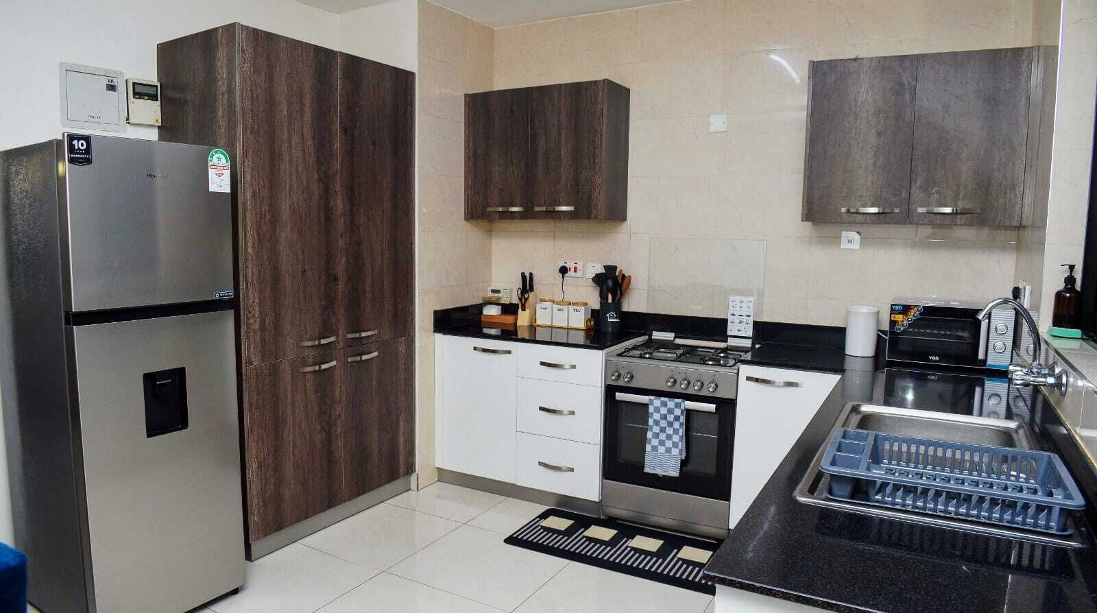 Familienapartment | Eigene Küche | Kühlschrank, Mikrowelle, Kochgeschirr/Geschirr/Besteck