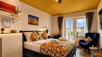 4 Schlafzimmer, Schreibtisch, Bügeleisen/Bügelbrett, Reisekinderbett