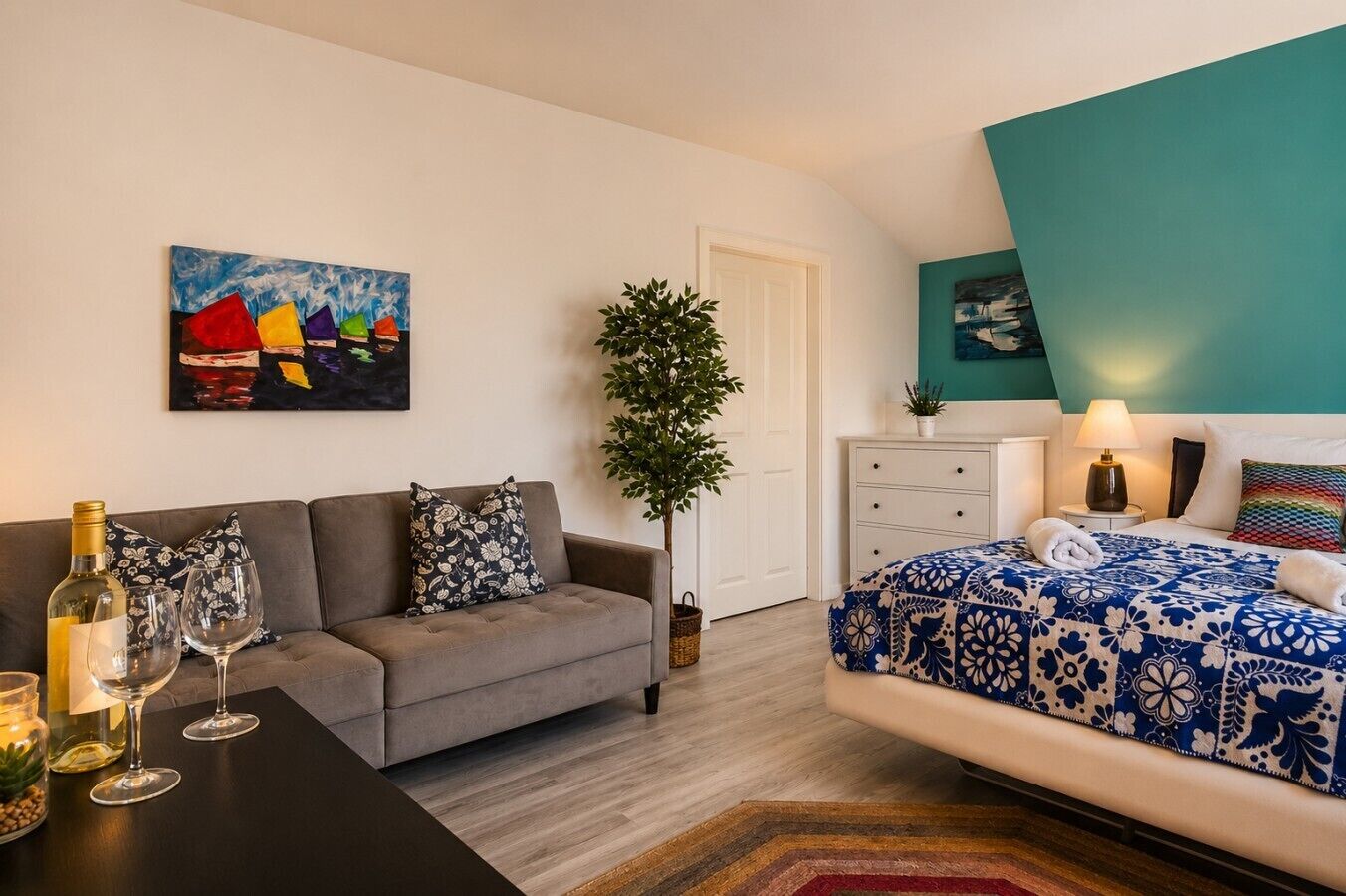 4 Schlafzimmer, Schreibtisch, Bügeleisen/Bügelbrett, Reisekinderbett
