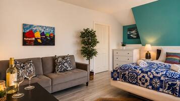 4 Schlafzimmer, Schreibtisch, Bügeleisen/Bügelbrett, Reisekinderbett