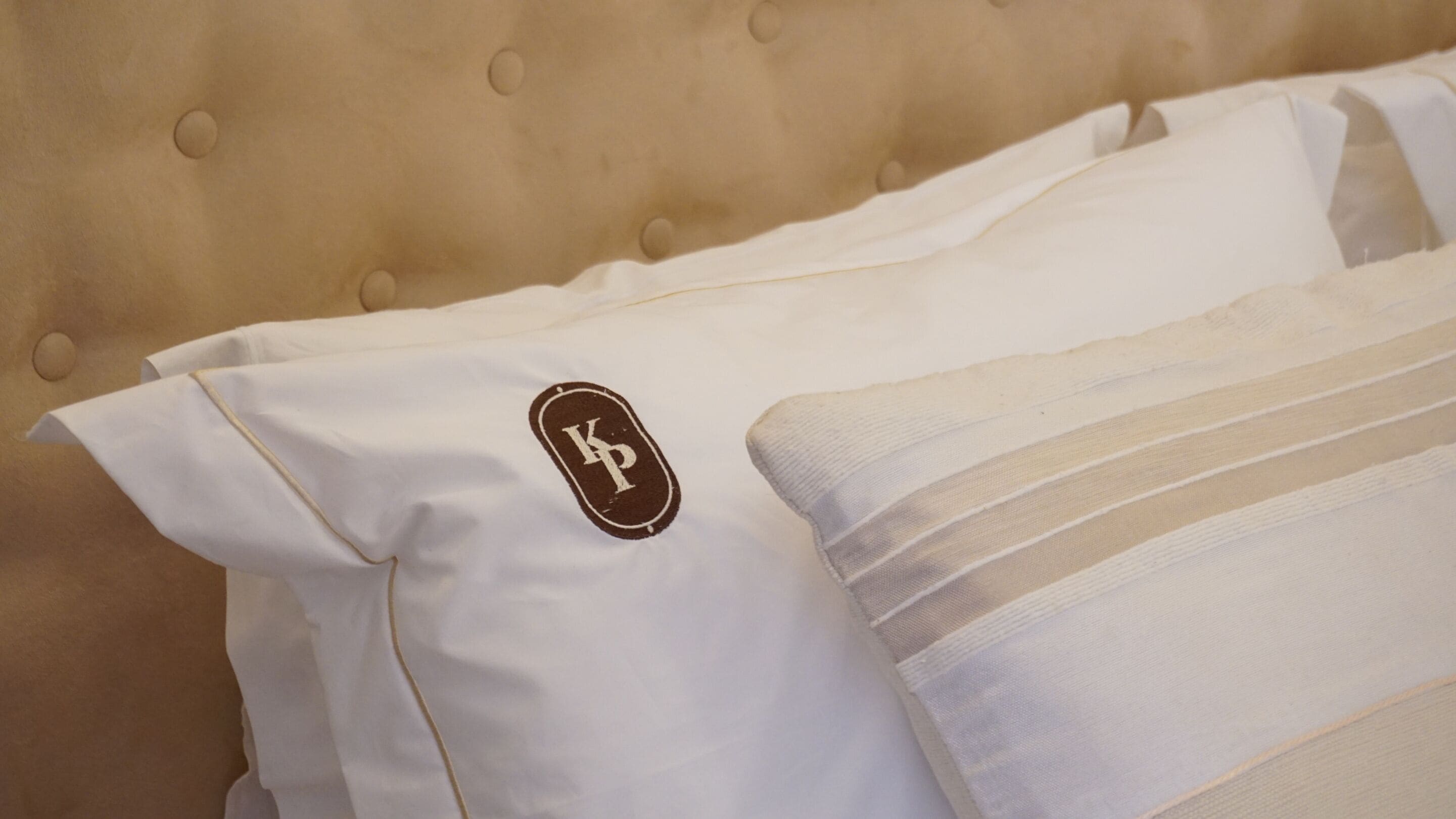 Foto - Riad Kalé Polis