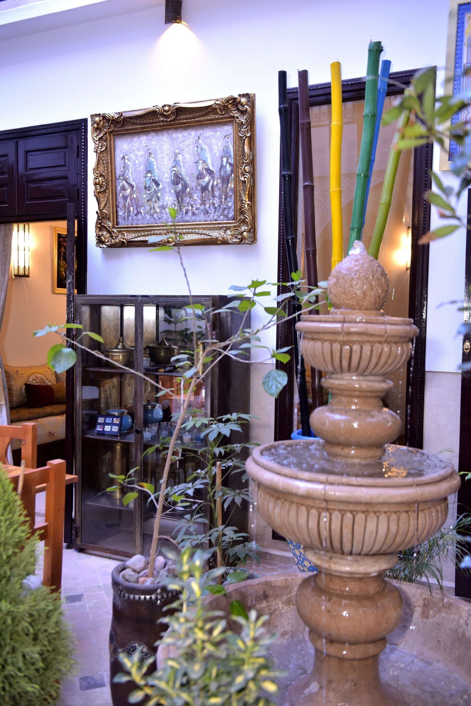 Foto - Riad Kalé Polis