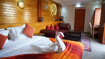 Roupas de cama premium, camas Select Comfort, frigobar