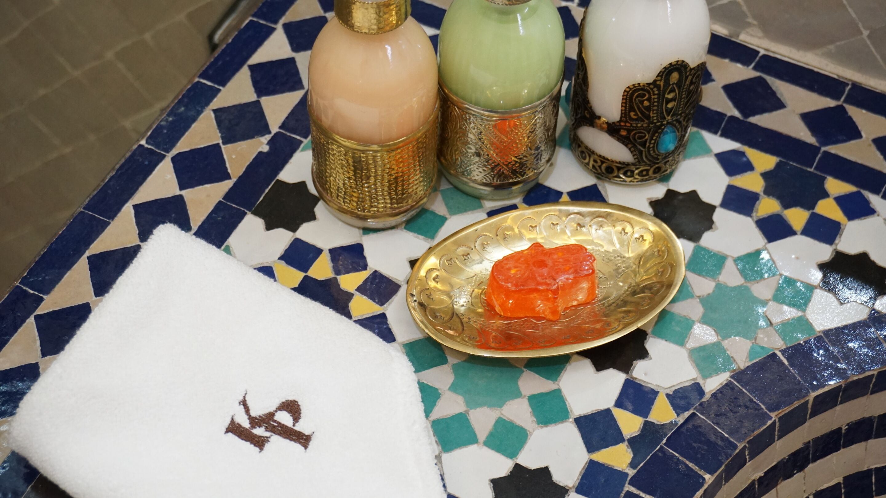 Foto - Riad Kalé Polis