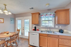 Interior - Georgetown Home ~ 6 Mi to Kentucky Horse Park! (Georgetown)