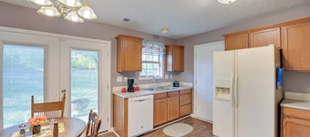 Georgetown Home ~ 6 Mi to Kentucky Horse Park!