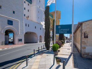 Apartment, 1 Bedroom, Balcony, City View | Exterior - Sanders Cruise - Brand New 1-bdr Apt With Balcony (Limassol)