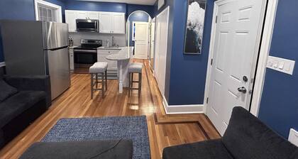 The Blue backyard studio suite!! Convenience and practicality in one place!!