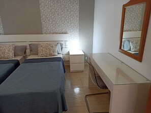 2 bedrooms, free WiFi, bed sheets - Parque Carolina (Costa del Silencio)
