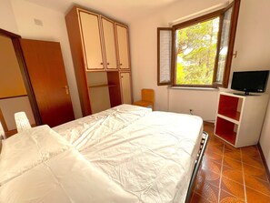 2 bedrooms, bed sheets - Paguro (Grosseto)