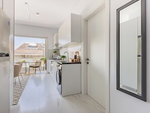 Studio, Multiple Bedrooms, Balcony, City View | Living room
