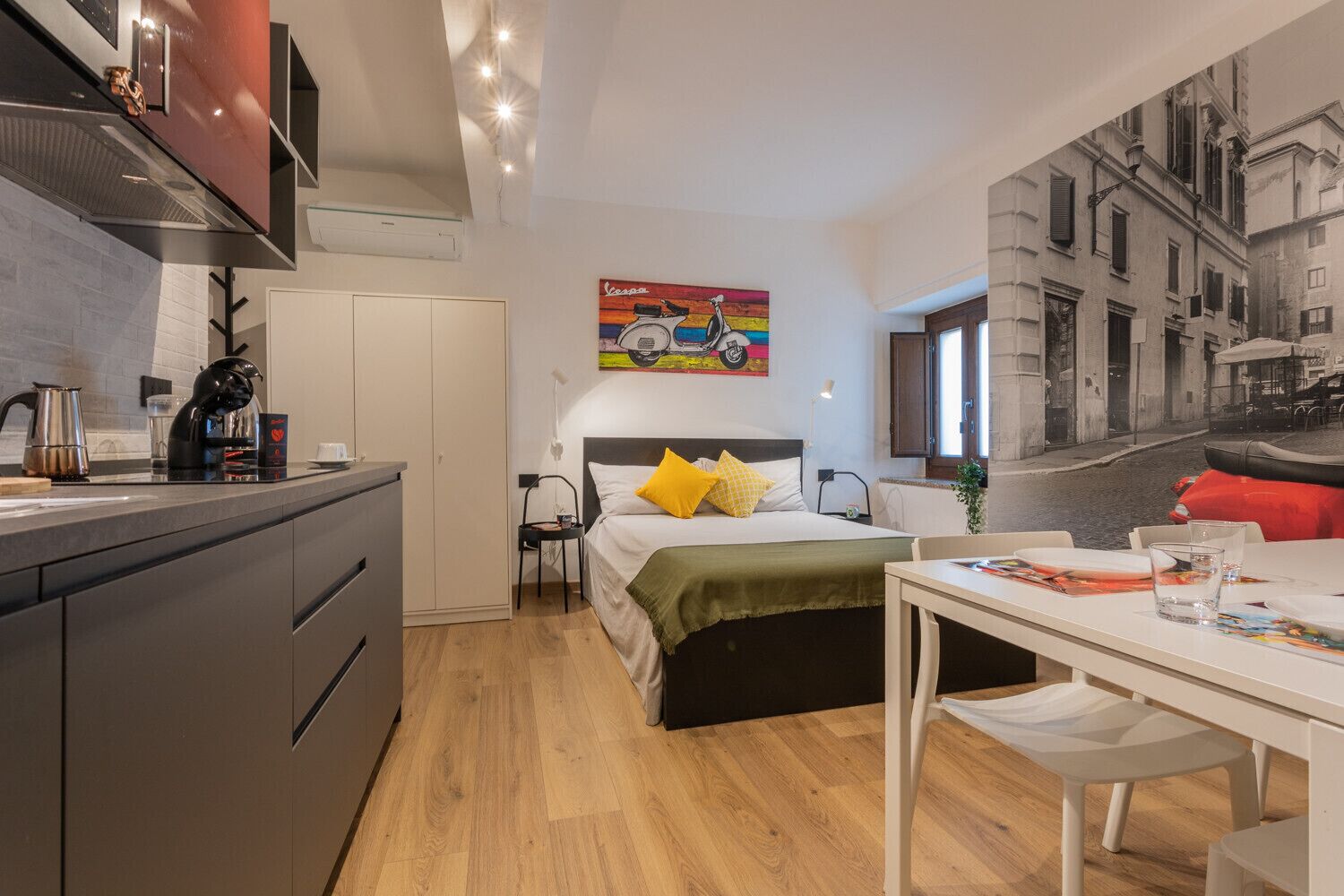1 habitación, tabla de planchar con plancha, wifi gratis y ropa de cama 