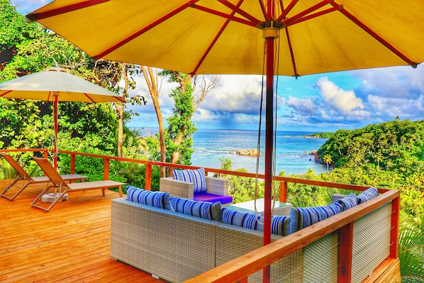 Property grounds - Blue Whale Villa - Deluxe Suite (Calibishie)